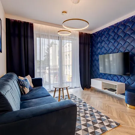 Promenada Gwiazd 14 - Visitopl * Miedzyzdroje